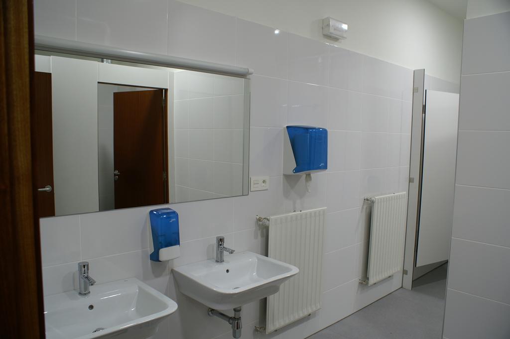Grelo Hostel Ourense Bagian luar foto